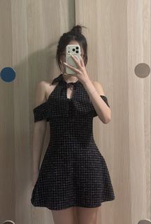 (Category: ) located in . Submitted by clearmincloset (Listing ID 1435613344, Image 1). Description: .