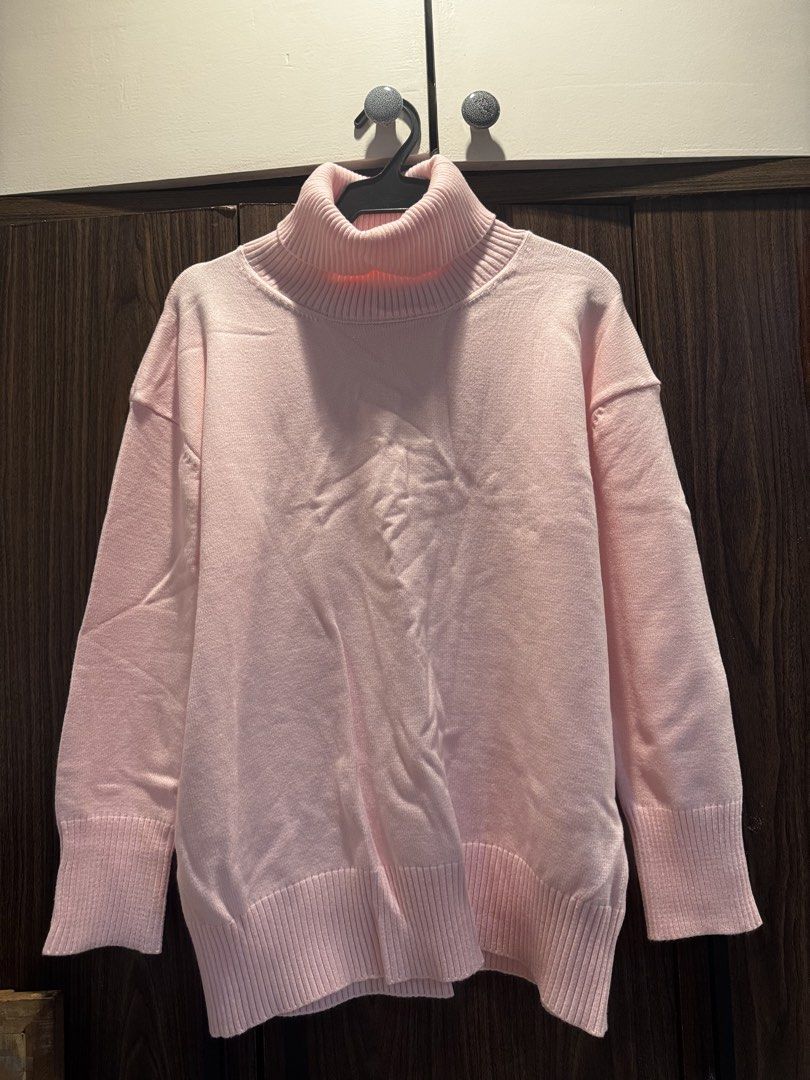 Shein pink drop shoulder turtleneck sweater (Category: Coats, Jackets and Outerwear) located in Pasig City. Submitted by kodak.blue (Listing ID 1435624275, Image 1). Description: .