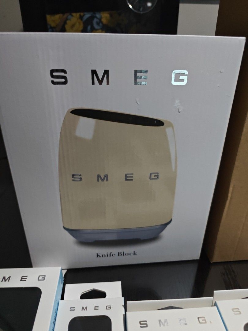Smeg Knife Set - Various Knives - Brand New443061422565642245