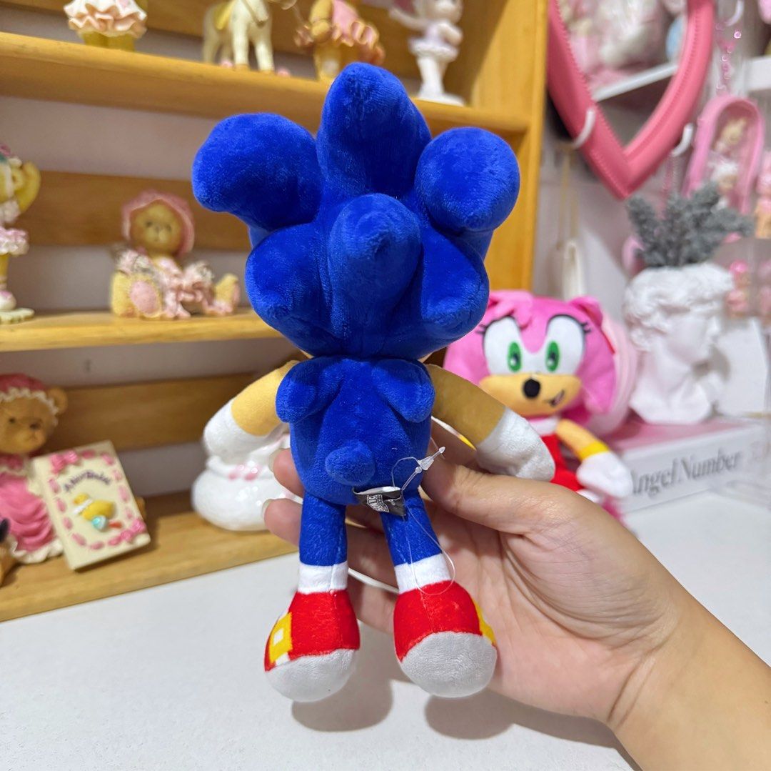 Sonic The Hedgehog by Sega Small Plush (Category: Plushies & Soft Toys) located in Manila. Submitted by ashyyel_ (Listing ID 1435623205, Image 2). Description: .