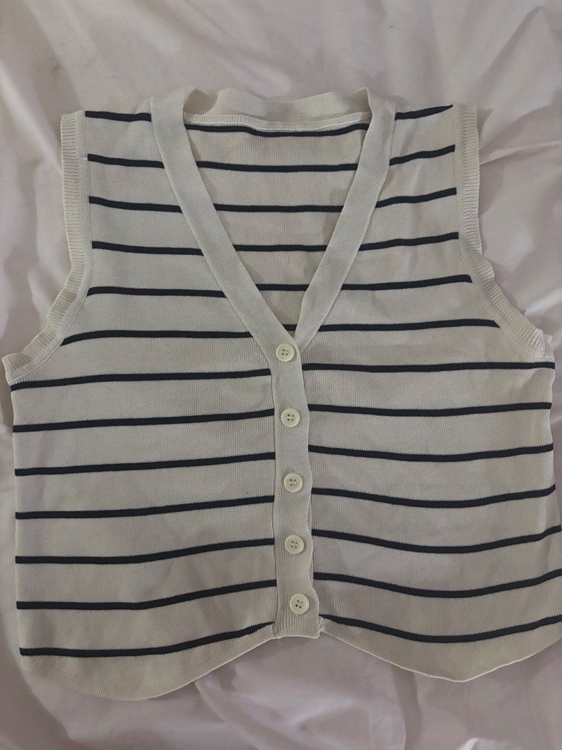 Striped Knit Top and Skirt Set (Category: Sets or Coordinates) located in General Trias. Submitted by misousoup (Listing ID 1435574017, Image 2). Description: - Top and skirt set - Worn once - Negotiable.