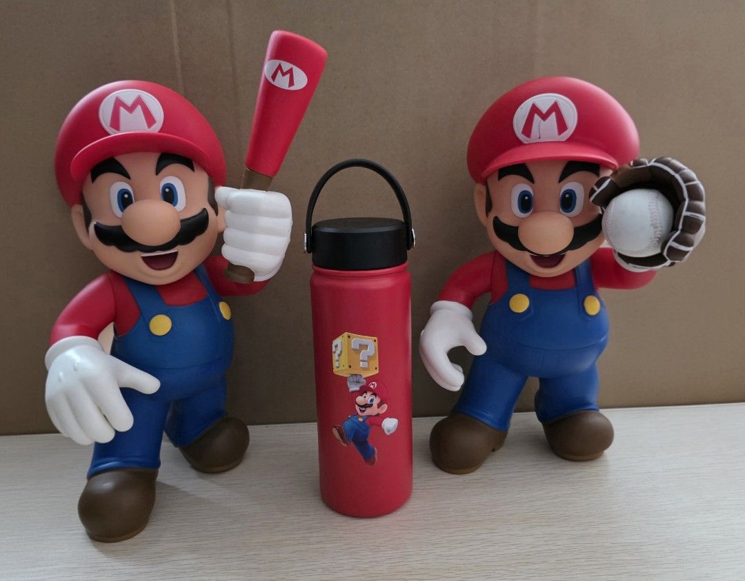 Super Mario Thermal Bottle443065845406781440