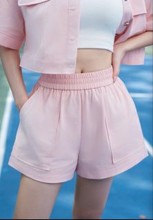(Category: ) located in . Submitted by yourfashionspace (Listing ID 1435587178, Image 1). Description: .