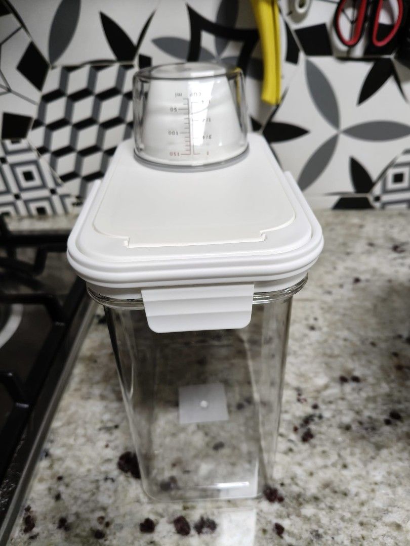 Table Matters Airtight Food Storage Container443180169854330883