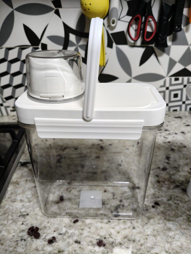 Table Matters Airtight Food Storage Container443180169854330884