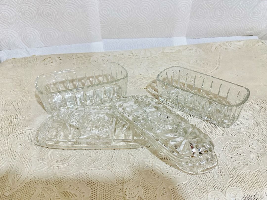 One Pressed Glass Lidded Butter Dish (Category: Dinnerware & Cutlery) located in Cebu City. Submitted by annaincebu (Listing ID 1435598469, Image 2). Description: 🍷 ✅ MEASUREMENTS: Height: 2 inches Length: 7.5 inches ✅ NOTES: 1 piece on hand.