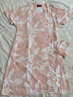 (Category: ) located in . Submitted by shopmomo (Listing ID 1435658788, Image 1). Description: .