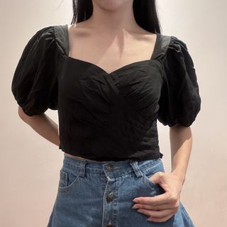 (Category: ) located in . Submitted by uaena (Listing ID 1435563935, Image 1). Description: .