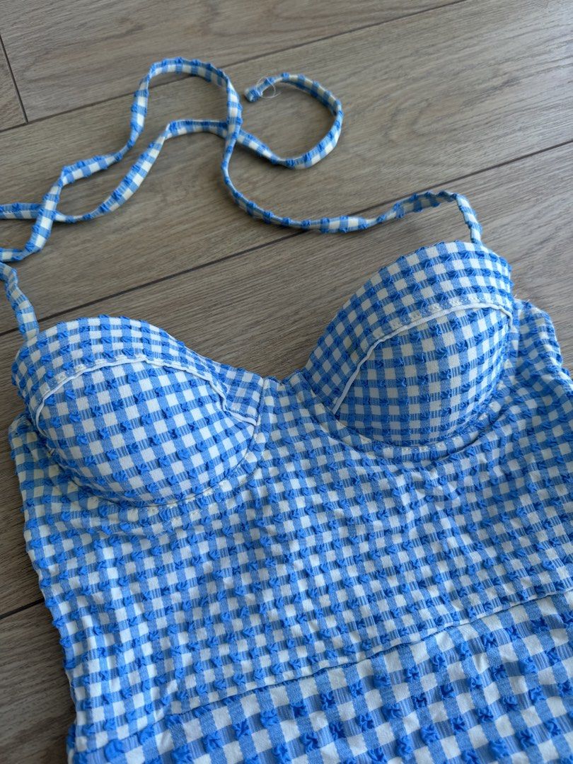 Top shop gingham swimsuit (Category: Bikinis & Swimsuits) located in Mandaluyong City. Submitted by clearanceaa (Listing ID 1435580168, Image 2). Description: Size 4 .