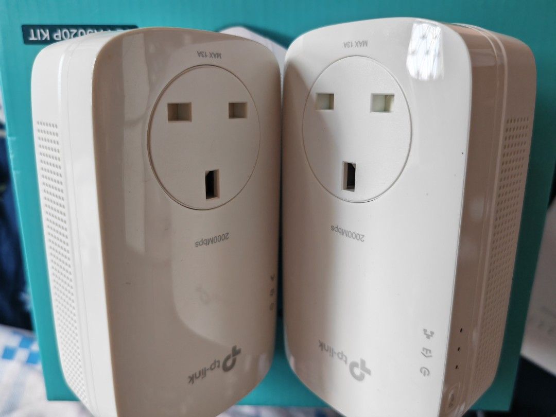 TP-Link 2-Port Passthrough Powerline Starter Kit AV2000443004164255272961