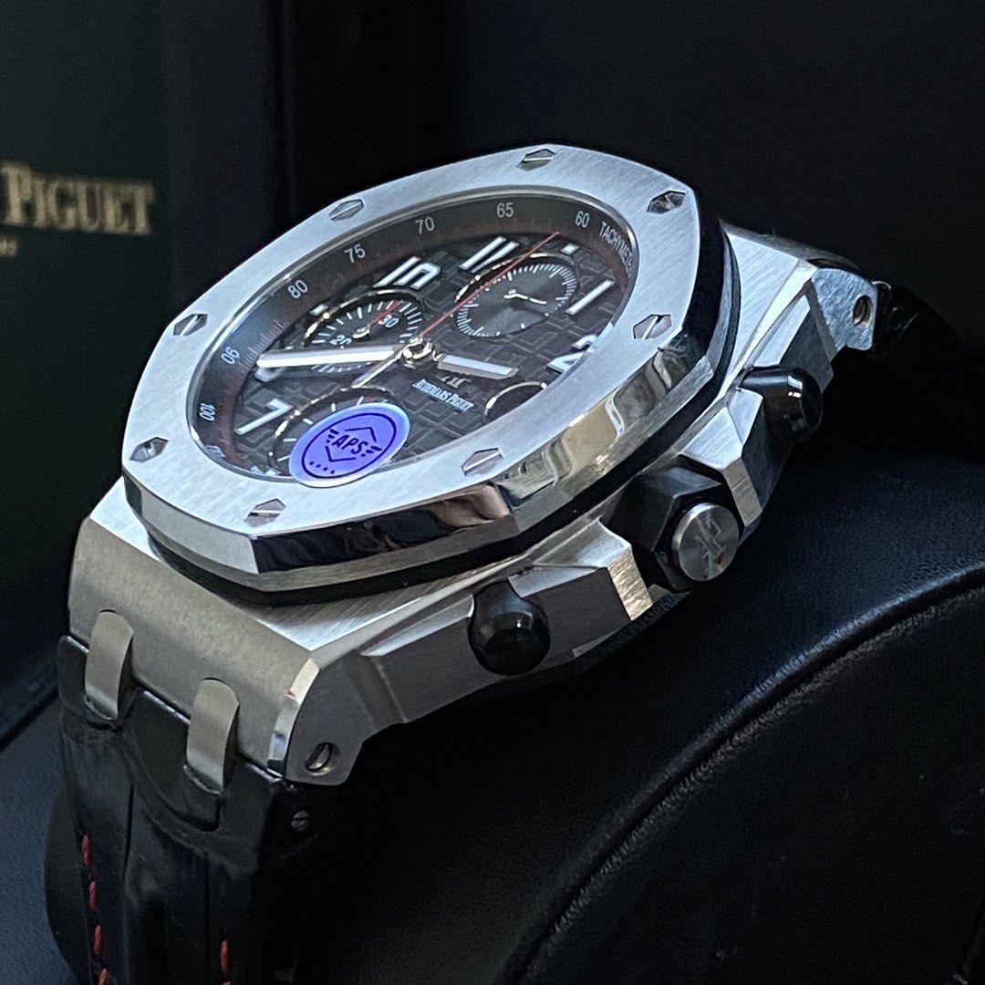 Vampire 42mm Mens Watch Leather Chronograph Automatic (Category: Men's Watches) located in Manila. Submitted by clean_dial (Listing ID 1435713751, Image 2). Description: Chronograph Automatic Movement Leather Strap Automatic Stopwatch Actual photo posted With Complete Inclusion .