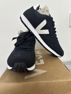 （分類：）位於 。 由 wfthk 提交（商品編號 1435564121，圖片 1）。簡介： 。
