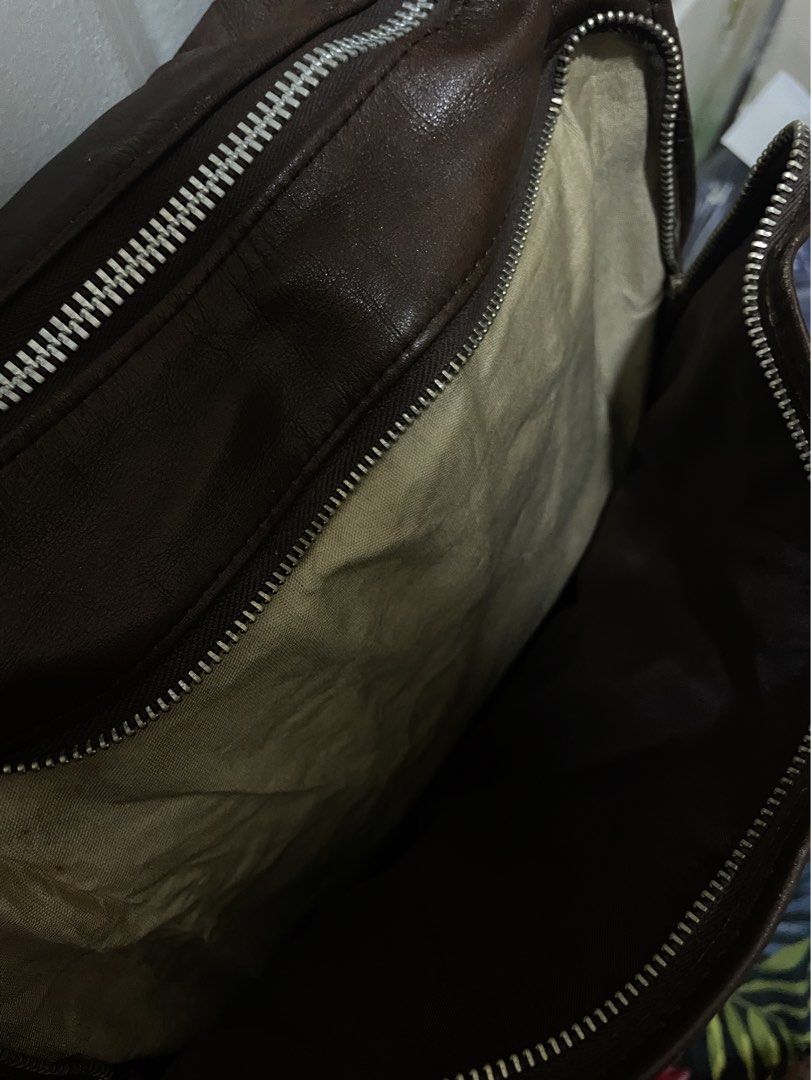 Vintage Mareum Japan Shoulder Bag (Category: Luxury Bags & Wallets) located in Manila. Submitted by jarchive (Listing ID 1435641037, Image 2). Description: Maruem Japan is a renowned, vintage Japanese luggage and bag manufacturer known for high-quality, durable, and often leather-crafted items, frequently featuring collaborations with luxury brands like Pierre Balmain and Moschino. Soft dark brown leather with nice patina Single shoulder strap + 