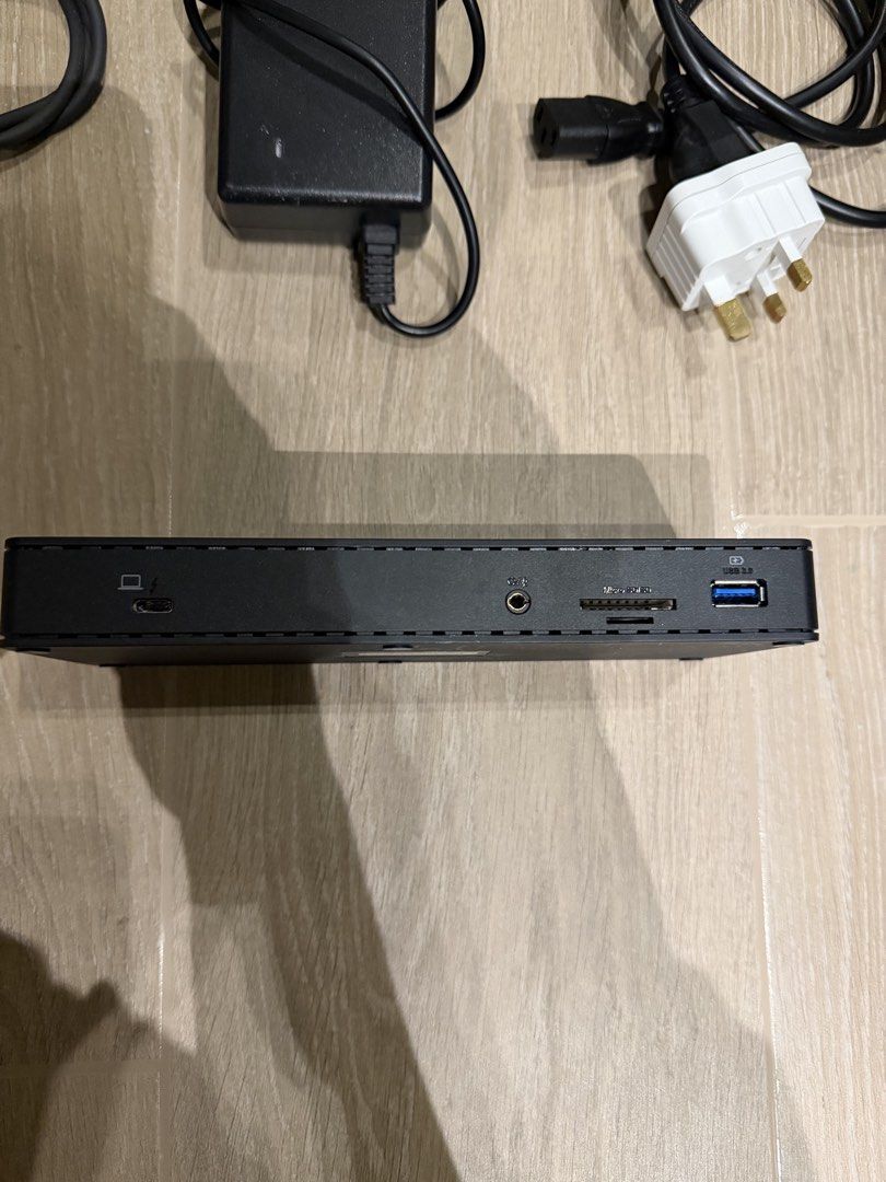 WAVLINK Thunderbolt 3 docking station443247687180625921