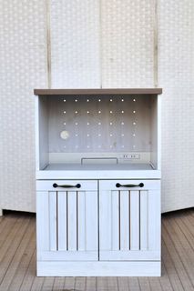 (Category: ) located in . Submitted by FurnitureGallery (Listing ID 1435525449, Image 1). Description: .