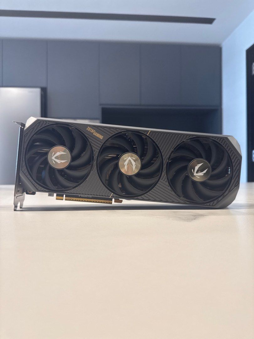 ZOTAC RTX 5070 SOLID443003260351303680