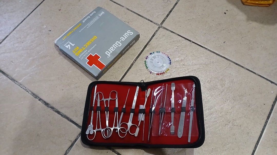 14-piece Disecting Kit (Category: Everything Else Others) located in Cainta. Submitted by anlogabor (Listing ID 1438881857, Image 1). Description: .