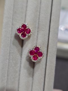 (Category: ) located in . Submitted by burmalocalstory_jewelry (Listing ID 1438927299, Image 1). Description: .