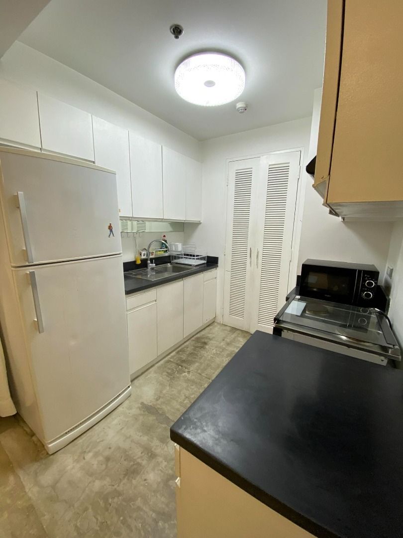FIRE SALE! 1 Bedroom Unit with Parking, Two Maridien, BGC (Category: Apartments & Condos) located in Caloocan City. Submitted by miosiojo64402 (Listing ID 1438946096, Image 2). Description: Rush Sale! Fire Sale! 1 Bedroom Unit with Parking Two Maridien, BGC Floor Area 64 square meters Php 16,000,000.00 Below Zonal Value *w/ 2 Split Type Inverter aircon units, 2 water heaters, built-in cabinets *w/ Balcony *43rd Floor, Tower 2 .