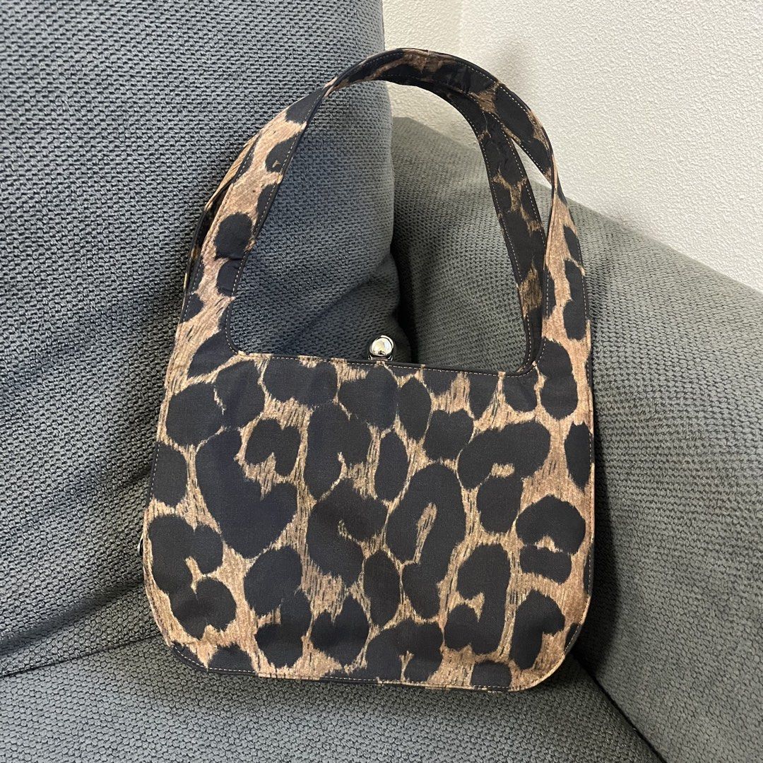 49 AV Junko Shimada Leopard Print Shoulder Bag (Category: Shoulder Bags) located in Silang. Submitted by f4iry4rch1ve (Listing ID 1438985464, Image 1). Description: 49 AV Junko Shimada Leopard Print Shoulder Bag 650 php+ sf Condition: 10/10 Dimensions: view the pictures above -authentic -vintage -from Japan - actual photos Note: No When Worn Colors may vary due to lighting Please message me for shipping and payment method....
