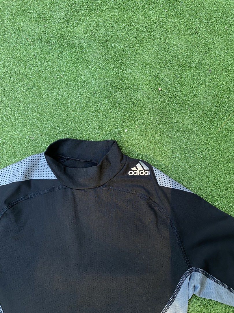 Adidas Compression Long sleeve (Category: Activewear) located in Cagayan de Oro. Submitted by serioustree (Listing ID 1438905832, Image 2). Description: Condition: 9/10 Size: medium on tag Shoulder width: 15 Length: 24 .