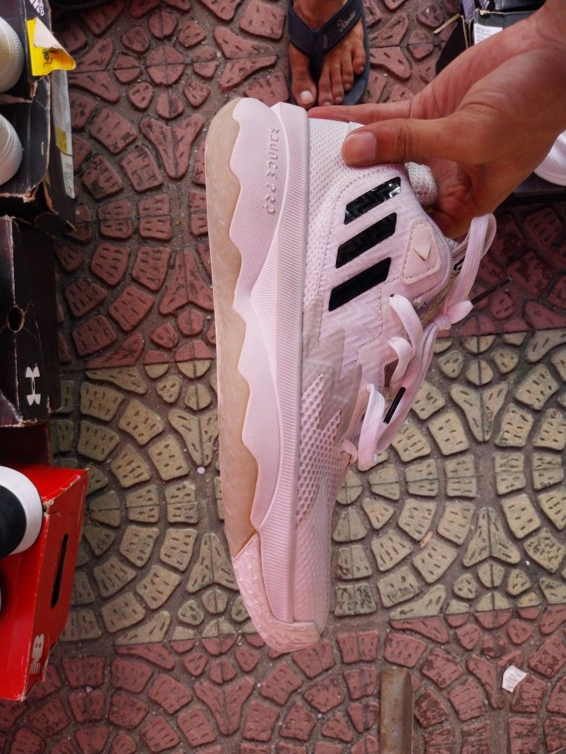 Adidas Dame Admit 1 (Category: Sneakers) located in Caloocan City. Submitted by rousrou01 (Listing ID 1438990340, Image 1). Description: - Adidas Dame Admit 1 - Color: White - Adidas logo on the side - White sole with wavy pattern - White laces - Size information visible inside.