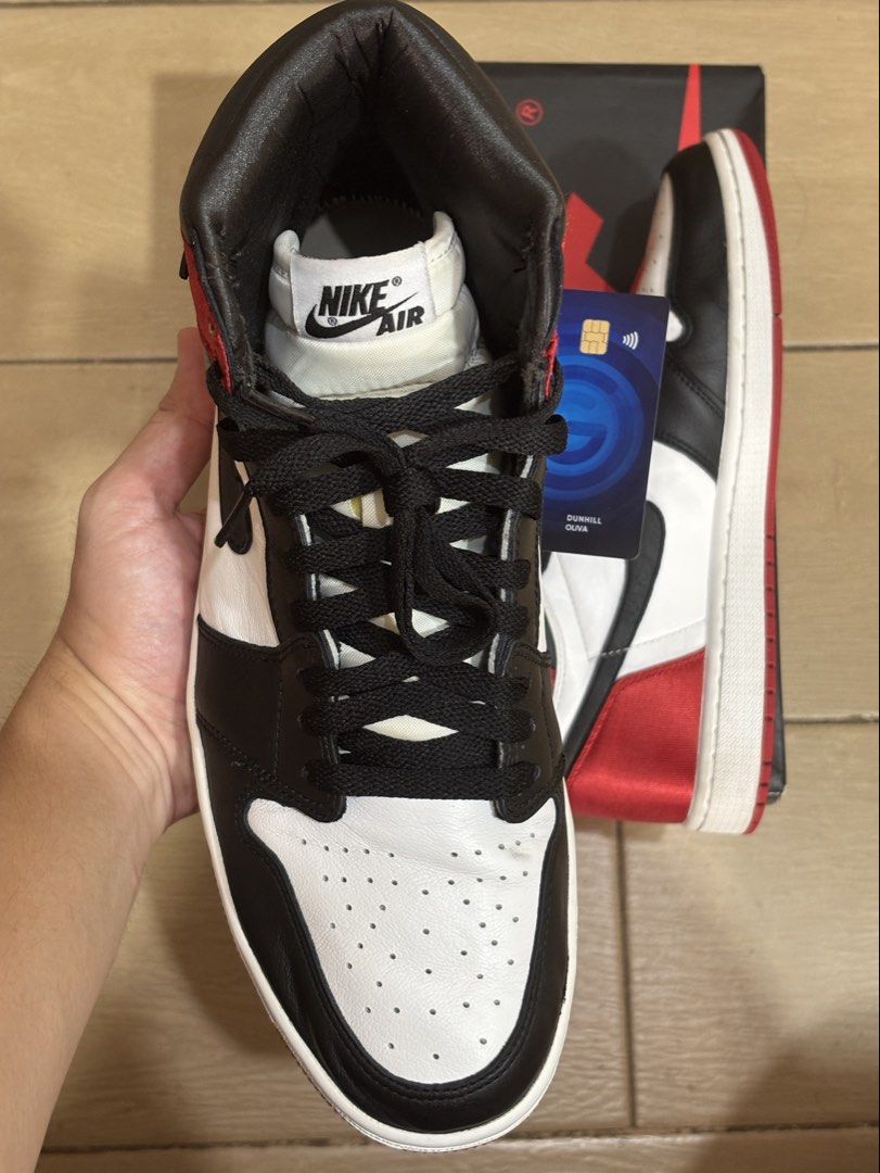 Air Jordan 1 High OG Satin Red (Category: Sneakers) located in Taguig. Submitted by bazingaaa (Listing ID 1439012786, Image 3). Description: For sale only Air Jordan 1 High Satin Black Toe Bought from eBay Size 11.5W / 10 Mens Barely used, no issues 5000 php only negotiable MOP: BPI, Gcash, LBC Cash On Pickup Meetup Venice Grand Canal Mall Taguig or Glorietta Makati (Tuesday/Wednesday) or shipping via LBC or Grab (buyer shoulders fees).