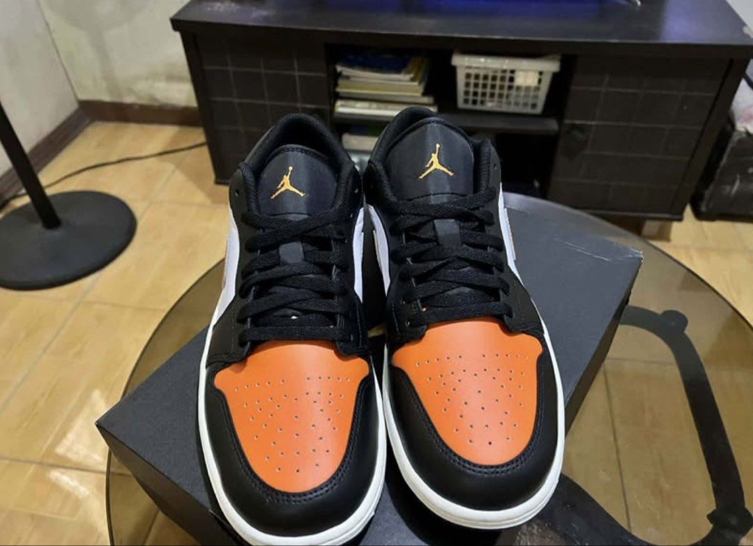 Air Jordan 1 Low - Shattered Backboard (Category: Sneakers) located in Antipolo. Submitted by epiclion.df565b (Listing ID 1438939244, Image 2). Description: - Air Jordan 1 Low 'Shattered Backboard' - Colorway: Black, White, and Orange - Features: - Original Box Included - Black Laces - White Midsole - Air Jordan Logo on Heel and Tongue - Black Outsole - Size: 11.5 us RFS > not a sneaker head Meet up cogeo gate 2 super8 lower antipolo MOP Gcash / 
