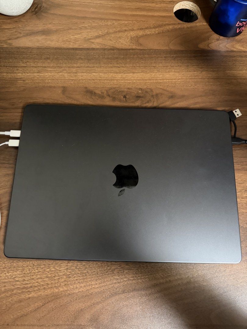 Apple MacBook Pro 14-inch (M4 Chip)459641269844060162