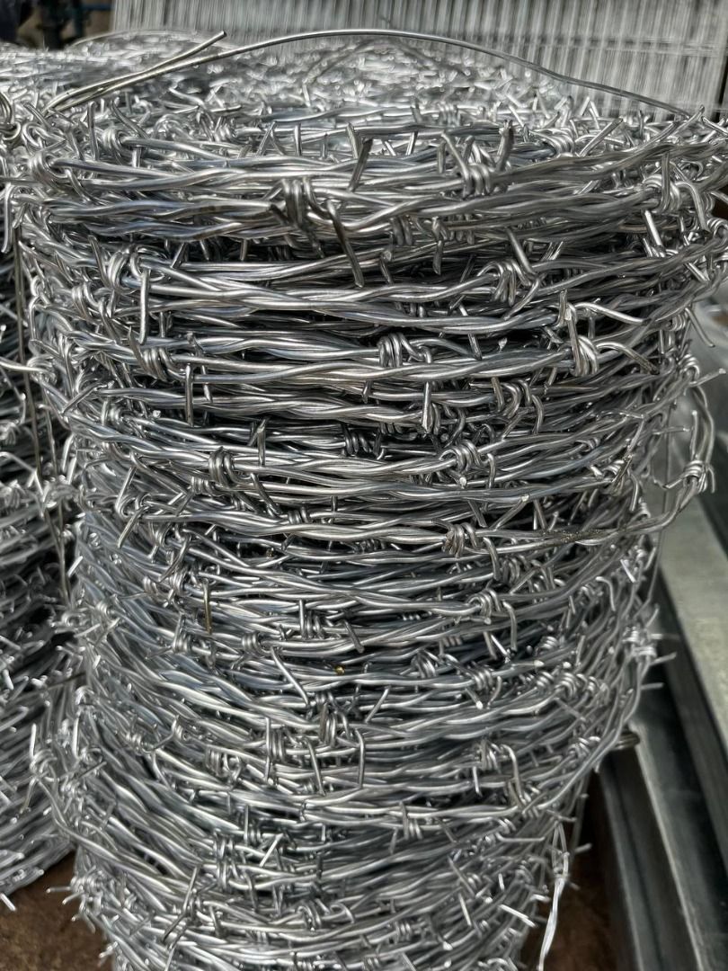 Barb wire 2.7 x 160mtrs (Category: Everything Else Others) located in Manila. Submitted by joeyroque09 (Listing ID 1438965469, Image 2). Description: Barb wire 2.7 x 160mtrs Price: 1750.