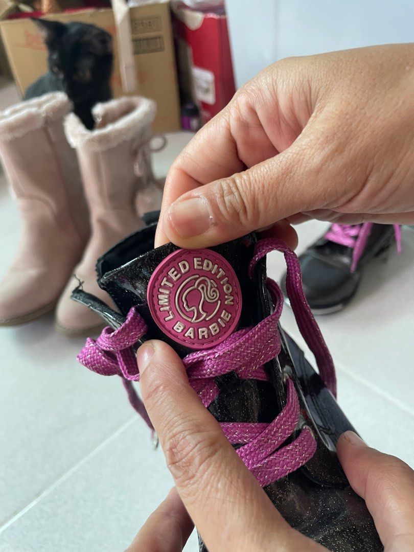 Barbie Black sparkly boots (Category: Babies & Kids Fashion) located in Dasmarinas. Submitted by glamsofmerci (Listing ID 1438925694, Image 3). Description: Please manage expectations, this item is preloved Barbie limited edition boots Only used a few times MOP: Gcash, Maya, BPI MOD: Lalamove, J&T SF to be shouldered by buyer 📍Dasmariñas, Cavite.