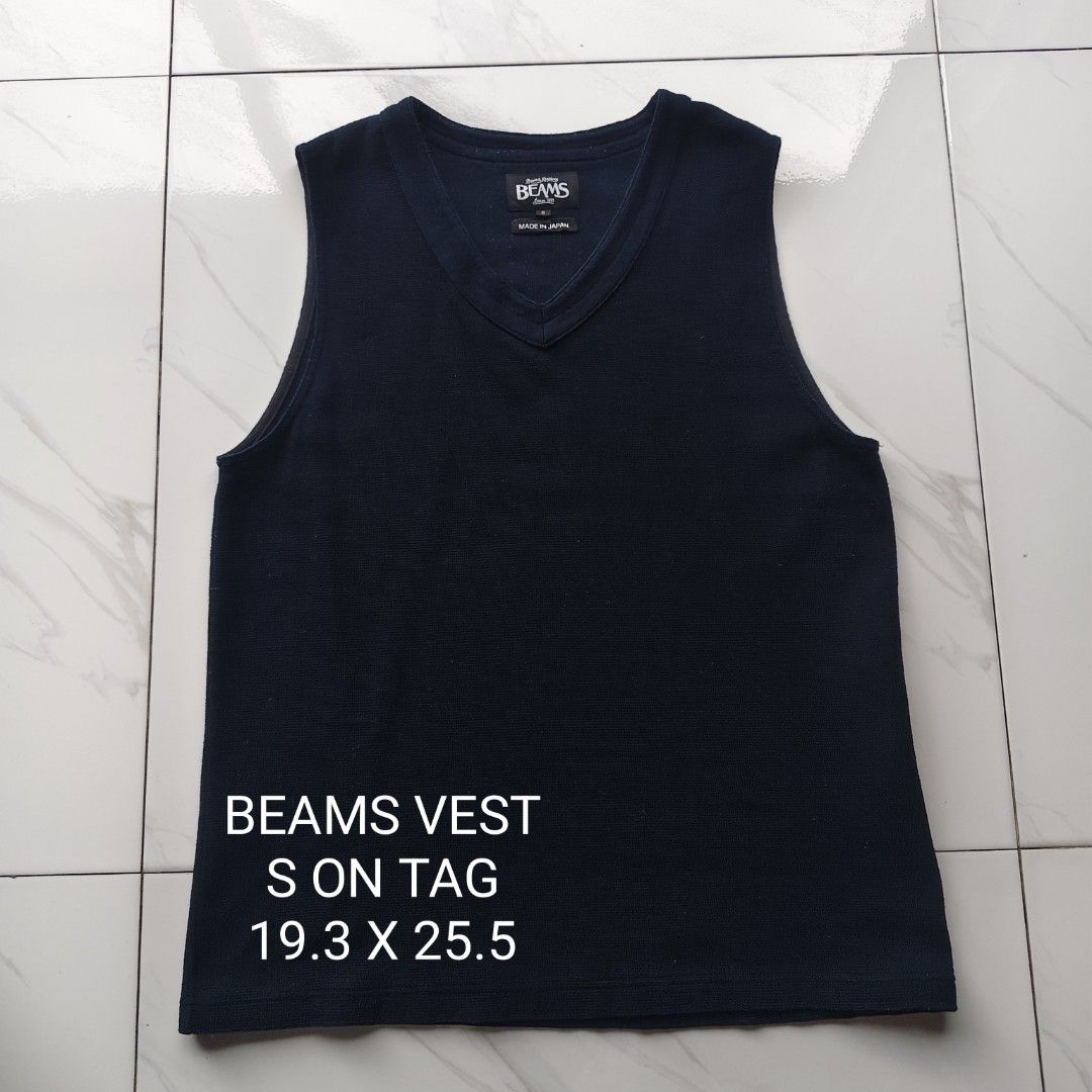 beams vneck sweater vest (Category: Activewear) located in Amadeo. Submitted by josephotep (Listing ID 1438933433, Image 1). Description: beams vneck sweater vest small on tag 1199 plus sf.loc cavite pm📥.