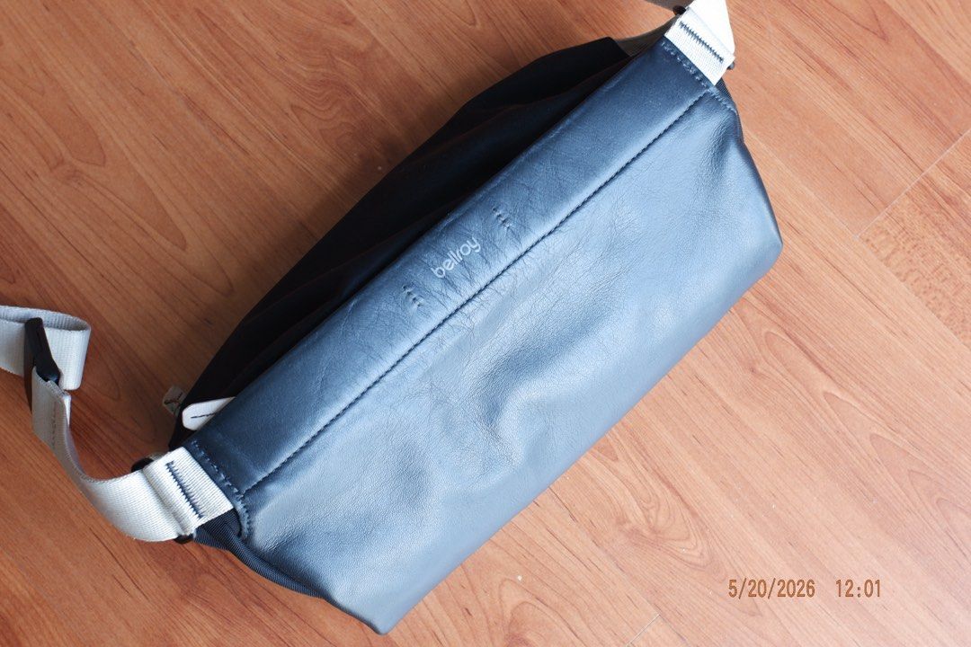 Bellroy Sling Mini Premium Crossbody Bag (Category: Sling Bags) located in Pasig City. Submitted by jvsobre (Listing ID 1438927411, Image 3). Description: Bellroy Sling Mini crossbody premium in black. Front zip compartment with 2 mesh slip pockets Main compartment with soft-lined sunglasses pouch Built-in key clip eliminates rummaging Magnetic clasp holds tight but allows easy strap removal Expandable gusset compresses when load is light Padded 