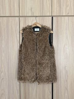 (Category: ) located in . Submitted by AMiShop (Listing ID 1439013216, Image 1). Description: .