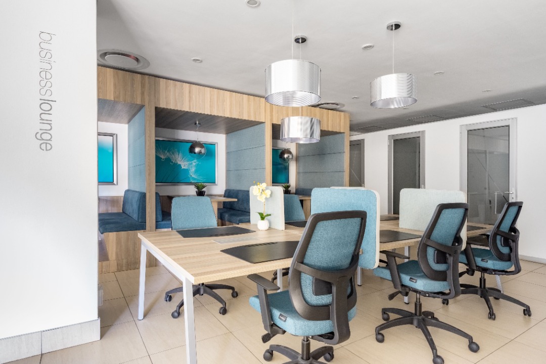 (Category: ) located in . Submitted by regus_official (Listing ID 1140844360, Image 1). Description: .