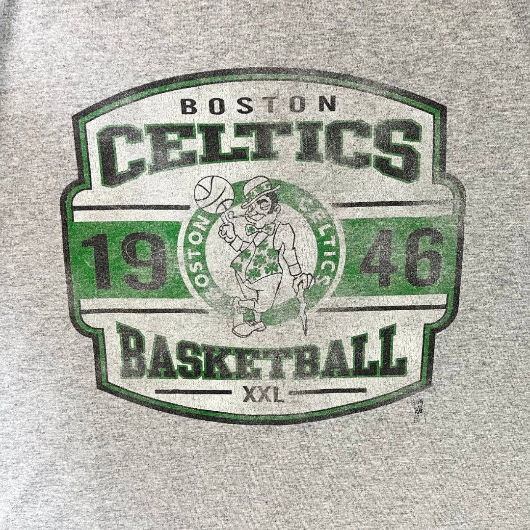 Boston Celtics (Category: Tshirts & Polo Shirts ) located in Caloocan City. Submitted by rulerrrrr (Listing ID 1439045286, Image 2). Description: Vintage Boston Celtics Shirt Excellent condition Large on tag W: 23/ L: 27 800 pesos (nego).