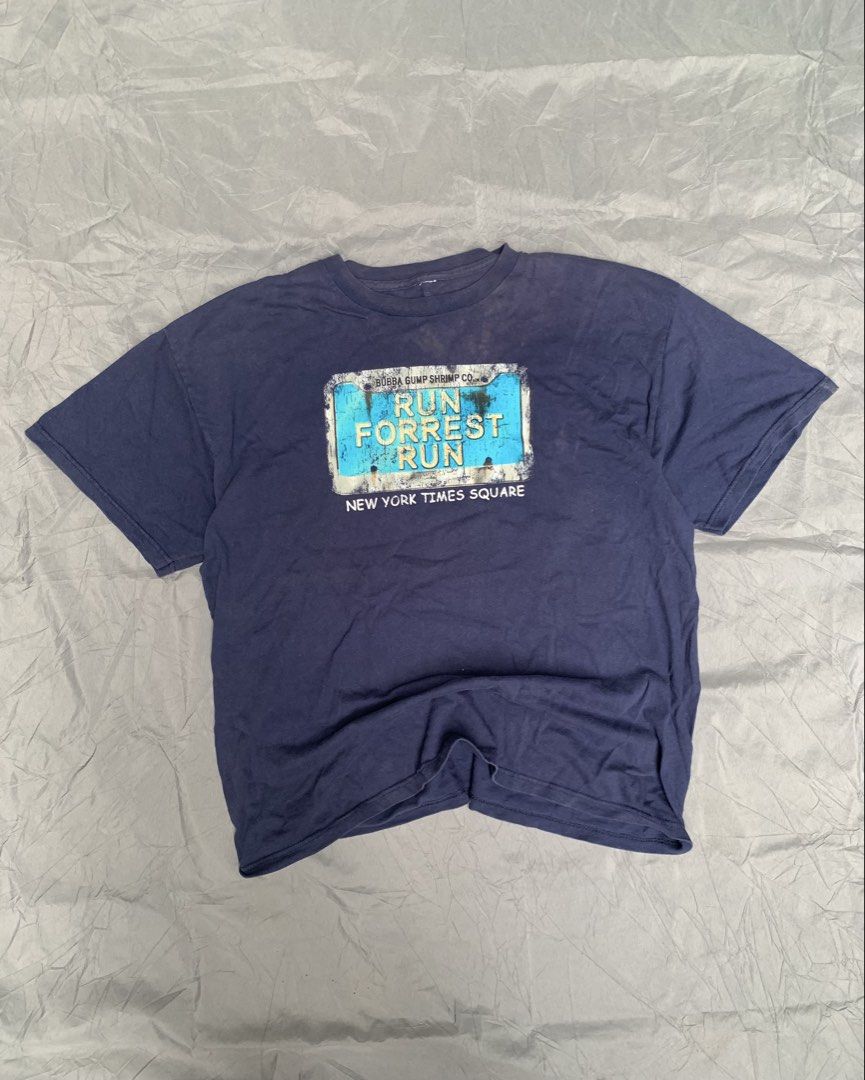 Bubba Gump Shrimp Co Times Square Movie Tee (Category: Tshirts & Polo Shirts ) located in General Santos City (Dadiangas). Submitted by eleftheria_thrifts (Listing ID 1438999821, Image 1). Description: Bubba Gump Shrimp Co. Forrest Gump Movie Tee | New York Times Square | Big front license plate print | “Stop Forrest Stop” back print | fair condition! 🏃 W x L: [21.5] x [25.5] Size Large on tag • Era: Vintage Pop Culture / Movie Merch (Times Squa