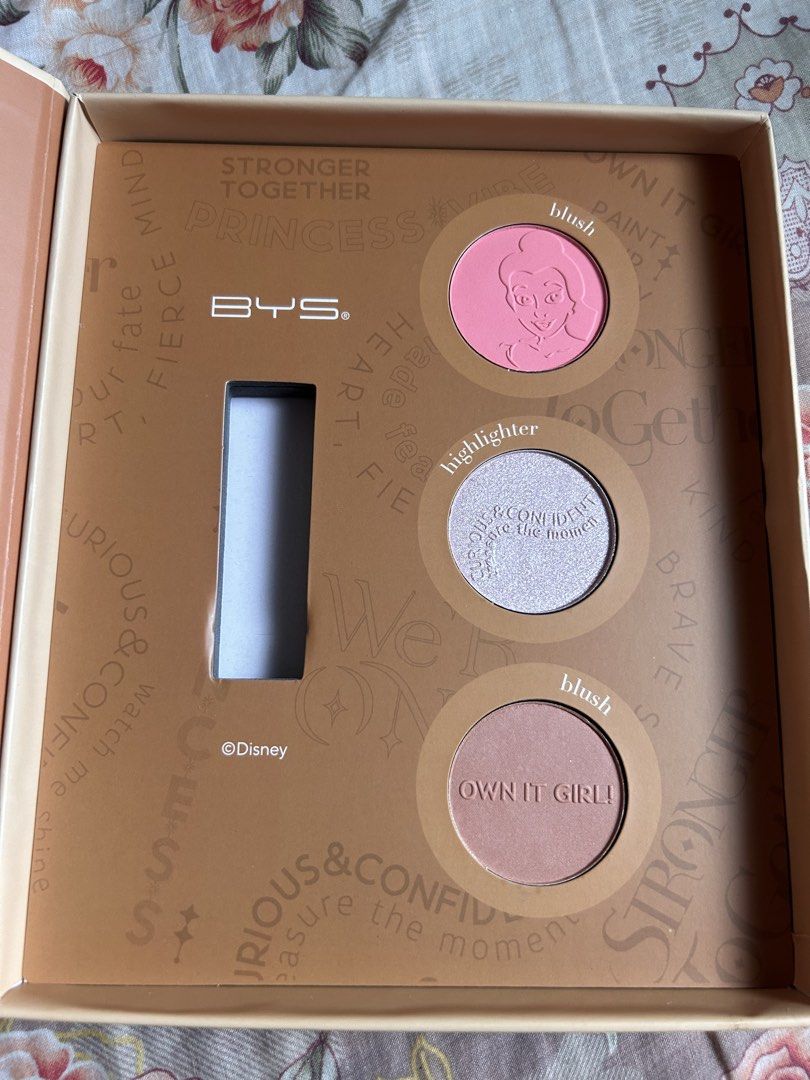 BYS Disney Princess Curious & Kind Make up Set (Category: Makeup) located in Makati City. Submitted by hannahsstufff (Listing ID 1438946921, Image 2). Description: Not used Includes Blush and Highlighter .