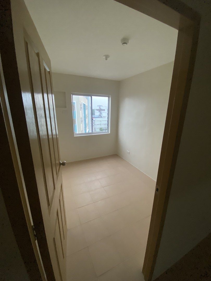Centro Spatial ( Studio and 2br units (Category: Apartments & Condos) located in Davao. Submitted by jonjon1030 (Listing ID 1438954959, Image 2). Description: 🏙️ Own Your Dream Home at Centro Spatial! 🏙️ Now available in Building B & C — choose between a Studio Unit or a 2-Bedroom Unit that fits your lifestyle and budget! Near Schools , Government Offices , Malls , Churches and Parks. ✨ Flexible & Easy Payment Terms: • ₱20,000 Reservation Fee (