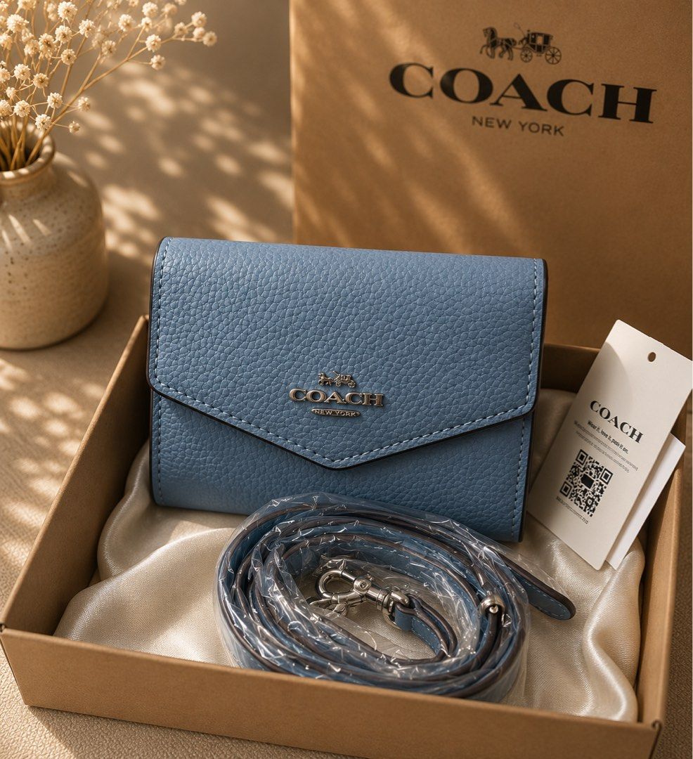 coach sling wallet (Category: Luxury Bags & Wallets) located in Paranaque City. Submitted by maidaluxph_star (Listing ID 1439002471, Image 3). Description: Coach sling wallet Comes with complete inclusion .