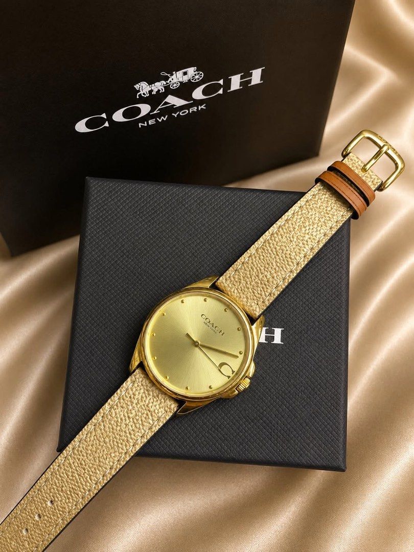 Coach watch (Category: Women's Watches) located in Manila. Submitted by mabssy-2000 (Listing ID 1438993389, Image 1). Description: Original japan with 1 year warranty .