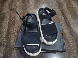 (Category: ) located in . Submitted by online.tipid (Listing ID 1439025630, Image 1). Description: .