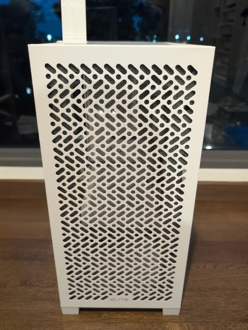 Cooler Master Elite 302 White M-ATX Case459438435274608641