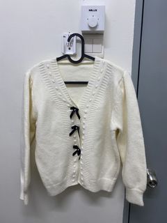 (Category: ) located in . Submitted by preloved.tingz (Listing ID 1438974794, Image 1). Description: .