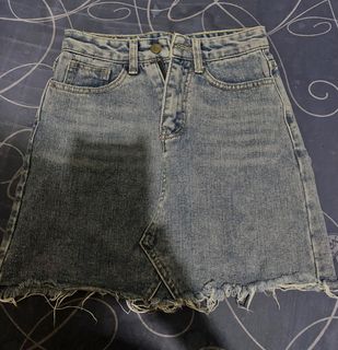 (Category: ) located in . Submitted by hannahbb0606 (Listing ID 1438949303, Image 1). Description: .