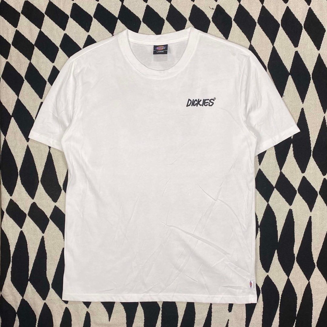 Dickies Cactus Graphic T-shirt - Large (Category: Tshirts & Polo Shirts ) located in Cebu City. Submitted by christianthrifteddd (Listing ID 1439038498, Image 1). Description: - Dickies white t-shirt - Small Dickies logo on front - Cactus graphic with "Dickies Work Wear" on back - Size: Large - Measurements in photos - Perfect for everyday wear.