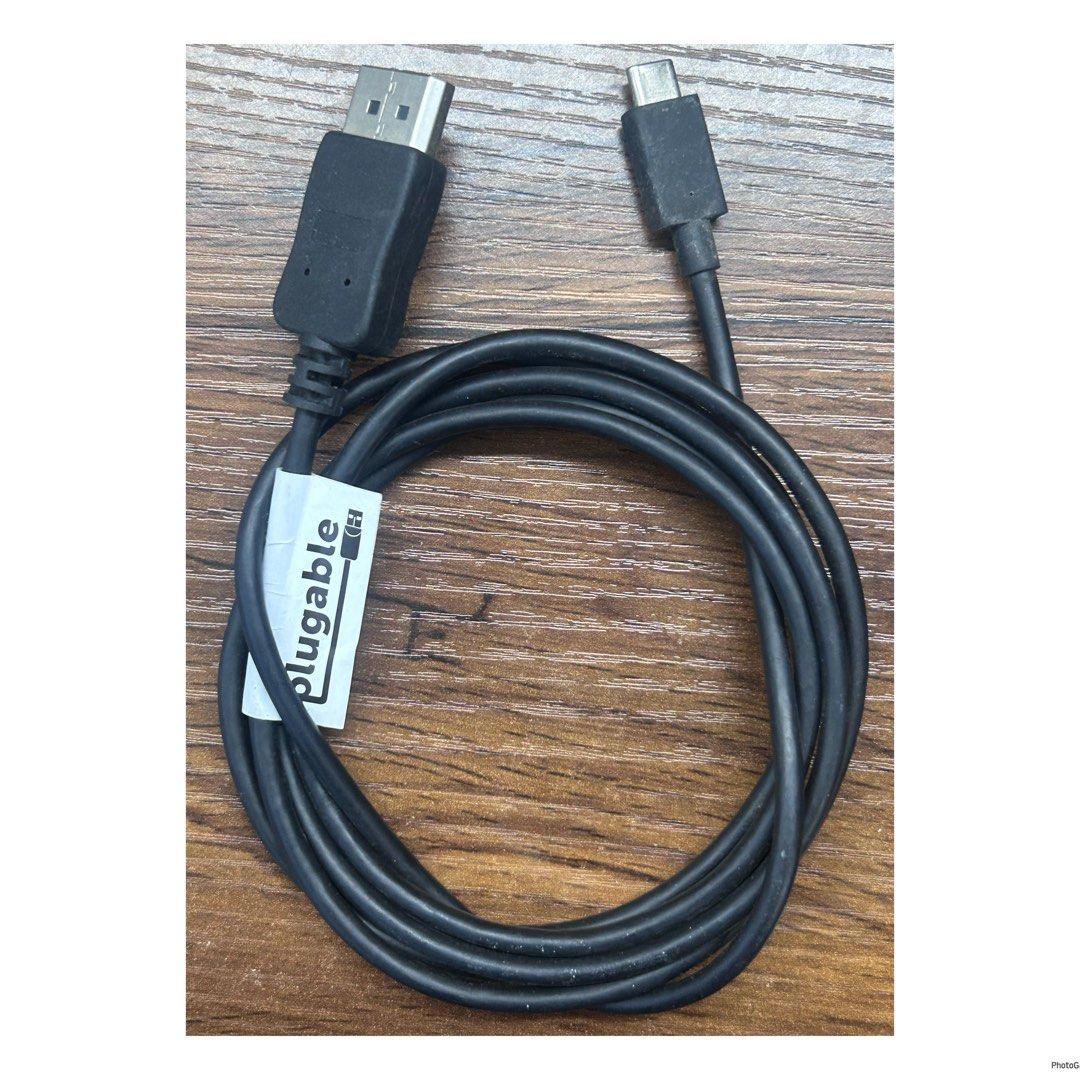 Display Port to Type C (Category: Cables & Adaptors) located in Pasig City. Submitted by califinestcollectibles (Listing ID 1438978147, Image 3). Description: Display Port to Type C EL#701 Original/Authentic From USA Pick Up at One Oasis condominium ortigas extension pasig city Or Delivery via Lalamove,Jnt, LBC cod/cop JNT (payment first basis,gcash) THANKYOU.