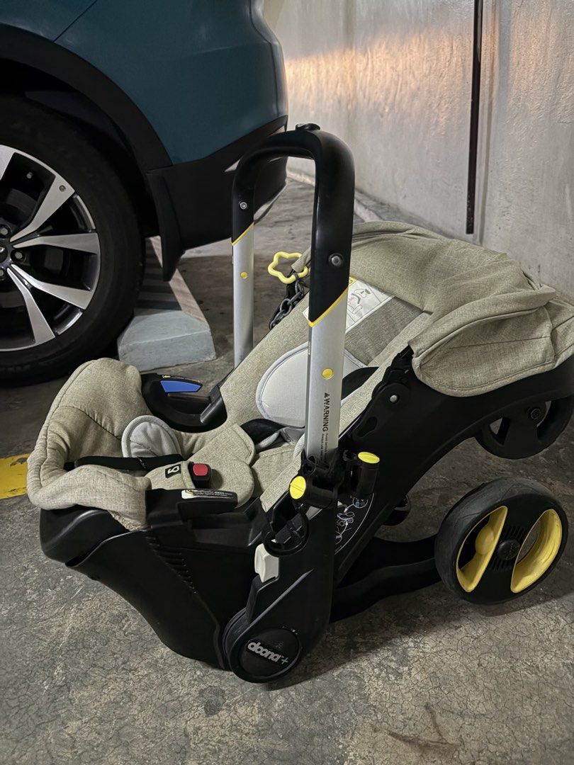 Doona+ Infant Car Seat (Category: Car Seats) located in Manila. Submitted by jitsbros (Listing ID 1438914689, Image 2). Description: - Doona+ infant car seat and stroller combo FS pre-loved Doona stroller Still in good condition RFS got a new stroller already for my baby .