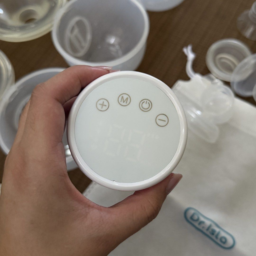 Dr. Isla EB 29 EB 30 Electric Breast Pump (Category: Breastfeeding & Bottle Feeding) located in Manila. Submitted by tzui.dclutter (Listing ID 1439016343, Image 3). Description: For take all Inclusions: EB29 motor EB30 motor 3 cups 2 diaphragm 2 24mm flange w free dr isla milk storage bags comes w a dust bag Used 1-2x everyday for the past 8 months Rfs: Stoppes pumping already Shipping via lalamove/grab or gogoexpress Location: Valenzuela City.