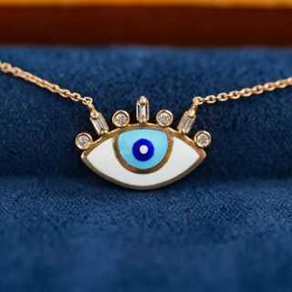 (Category: ) located in . Submitted by auriajewellery (Listing ID 1438924616, Image 1). Description: .